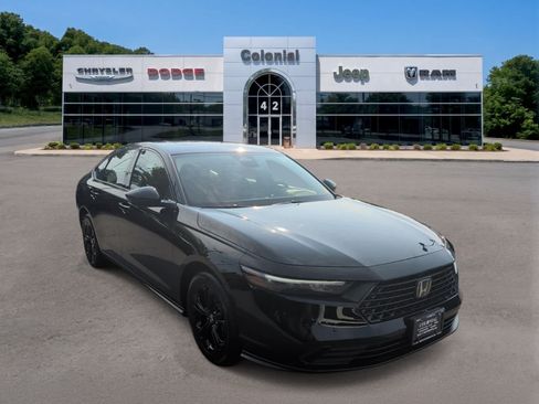 Used 2025 Honda Accord SE image 8