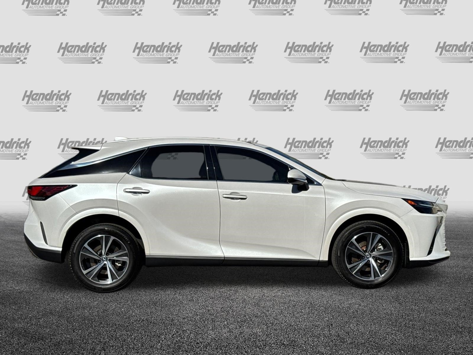 Certified 2024 Lexus RX 350 FWD w/ Technology Package image 3