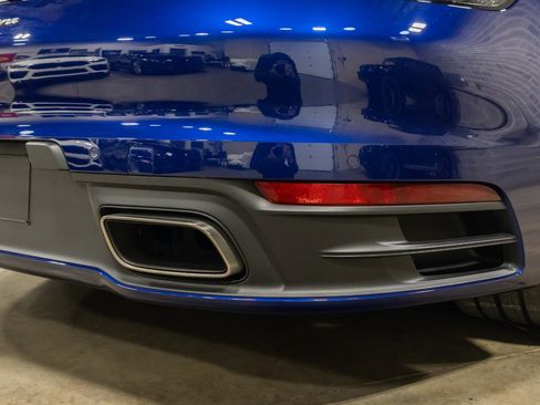Used 2020 Porsche 911 Carrera w/ Premium Package image 24