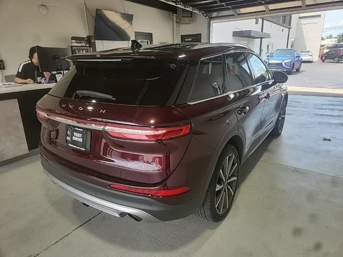 Used 2020 Lincoln Corsair Reserve w/ Elements Package AWD/4WD image 3
