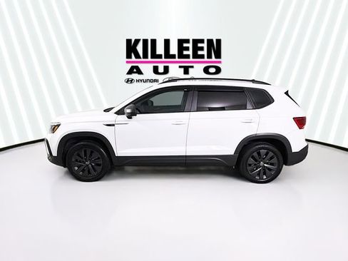 Used 2023 Volkswagen Taos S FWD image 4