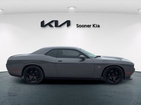 Used 2023 Dodge Challenger R/T Scat Pack RWD image 7