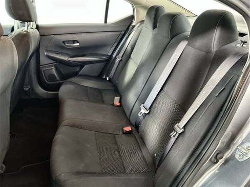 Certified 2022 Nissan Sentra S image 23