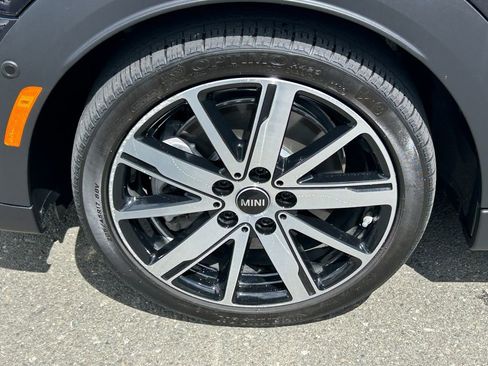 Used 2024 MINI Cooper S FWD image 9