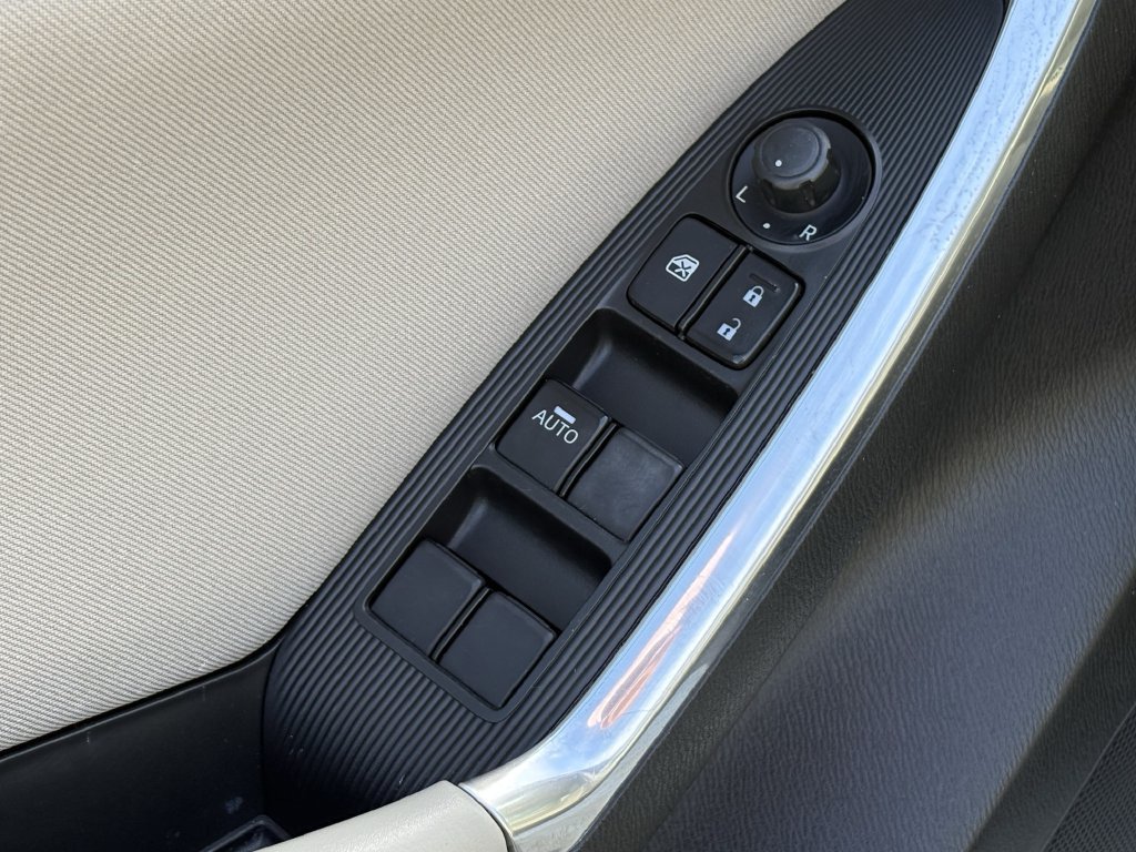 Used 2014 MAZDA CX-5 Touring w/ Touring Technology Package FWD image 11