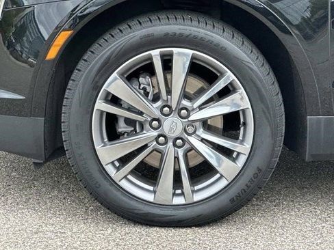 Certified 2024 Cadillac XT5 Premium Luxury AWD/4WD image 8