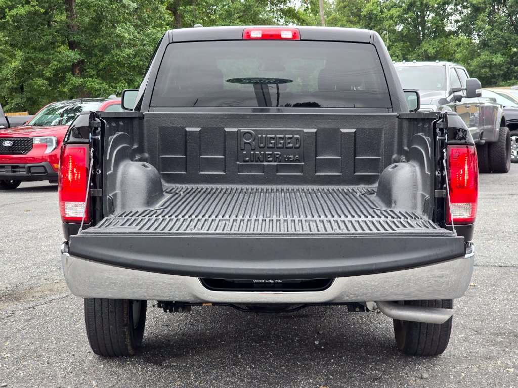 Used 2024 RAM 1500 Classic SLT AWD/4WD image 25