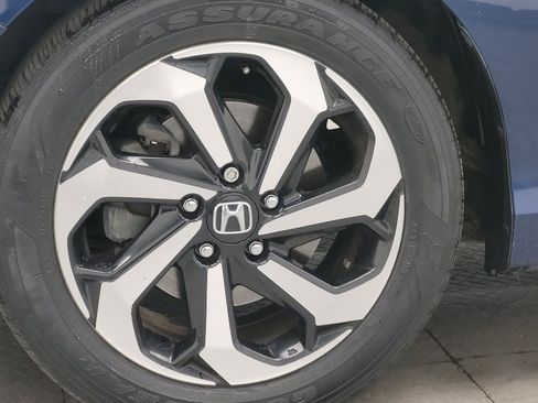 Used 2017 Honda Accord EX-L image 31