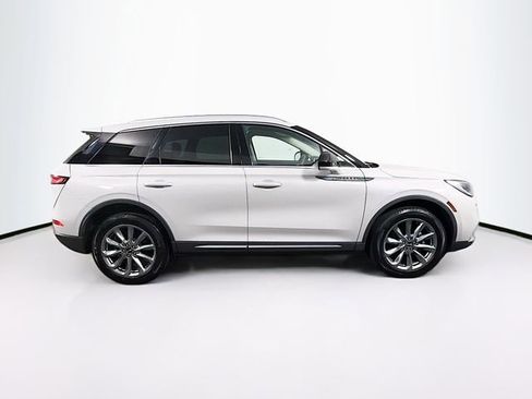 Used 2022 Lincoln Corsair AWD w/ Premium Package image 9