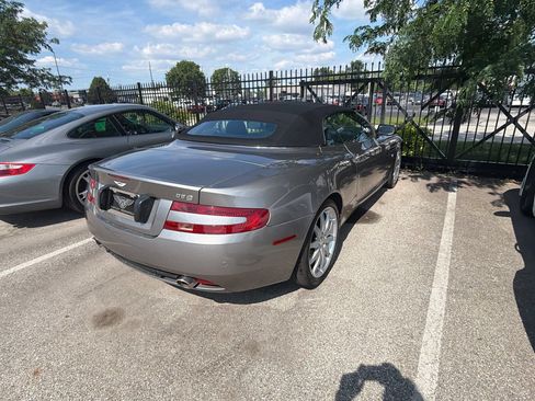 Used 2006 Aston Martin DB9 Volante RWD image 4
