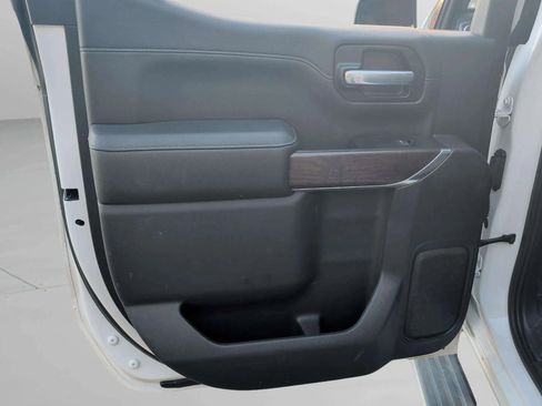 Used 2019 GMC Sierra 1500 Denali w/ Denali Ultimate Package image 32