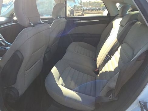 Used 2013 Ford Fusion S FWD image 17