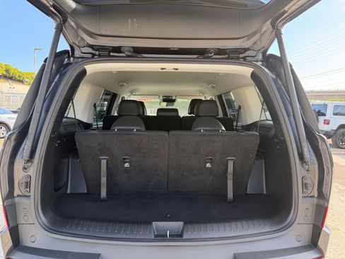 Used 2025 Hyundai Santa Fe SEL image 32