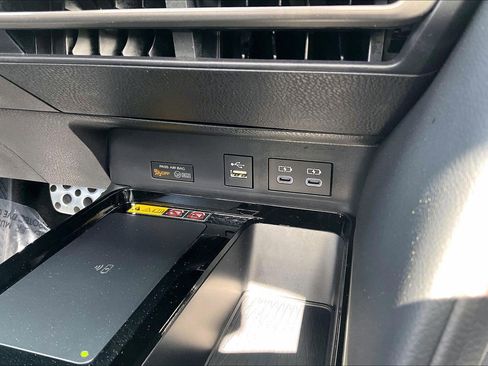 Used 2026 Toyota Camry XSE FWD image 39