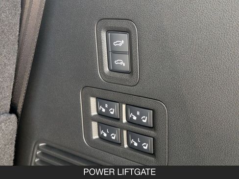 New 2026 INFINITI QX80 Luxe image 21