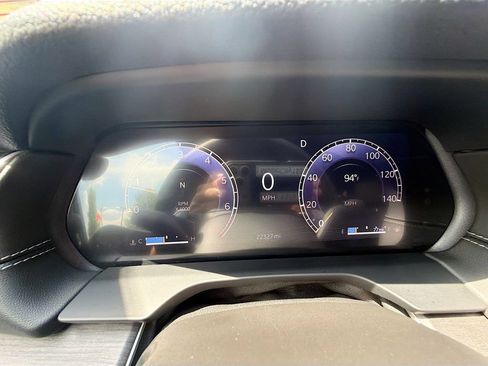 Used 2024 Jeep Grand Cherokee L Limited w/ Luxury Tech Group II AWD/4WD image 42