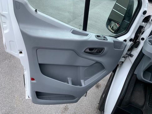 Used 2016 Ford Transit 350 XL RWD image 6