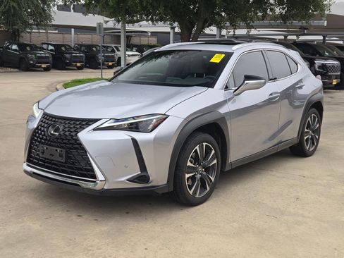 Used 2023 Lexus UX 250h FWD w/ Accessory Package (Z2) image 7