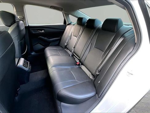 Used 2024 Honda Accord EX-L image 18
