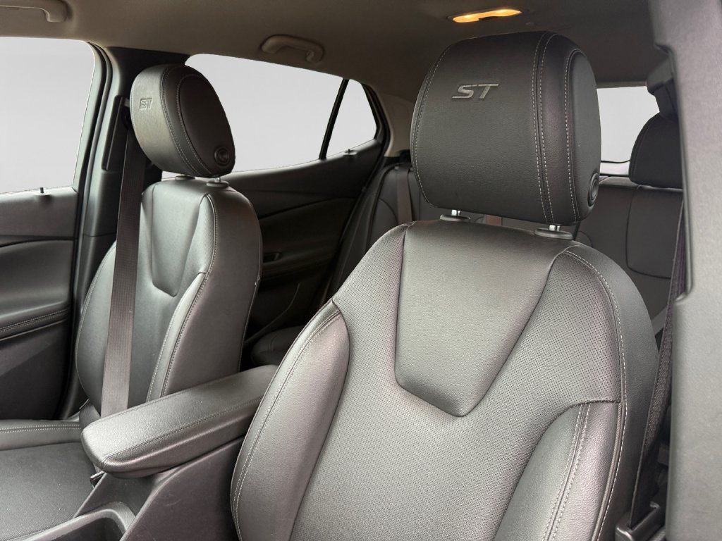 Used 2024 Buick Encore GX Sport Touring AWD/4WD image 20