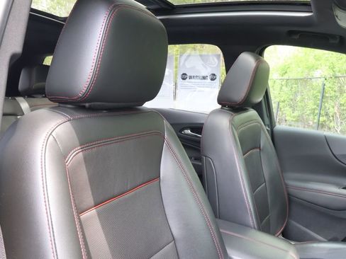 Used 2022 Chevrolet Equinox RS w/ RS Leather Package image 43