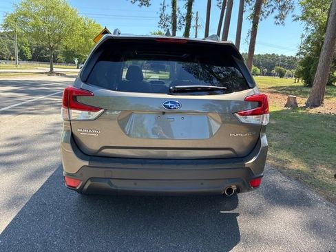 Used 2019 Subaru Forester Limited w/ Popular Package #3 AWD/4WD image 5
