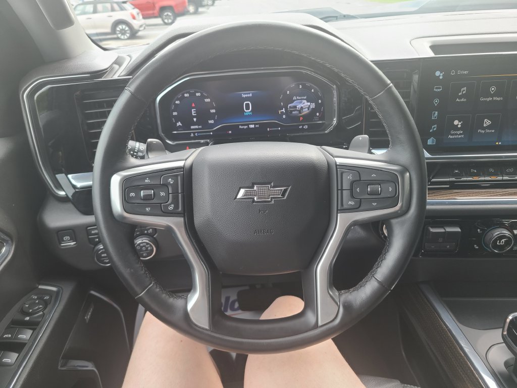 Used 2024 Chevrolet Silverado 1500 LT Trail Boss w/ Convenience Package II AWD/4WD image 29