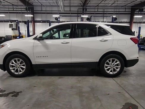 Used 2018 Chevrolet Equinox LT FWD image 30