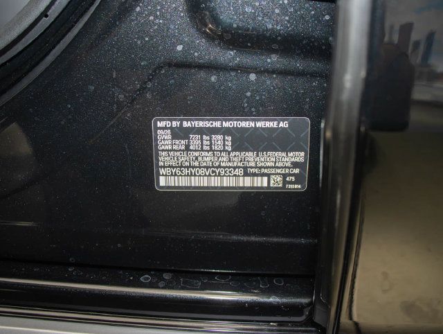 Used 2027 BMW i7 xDrive50 AWD/4WD image 21