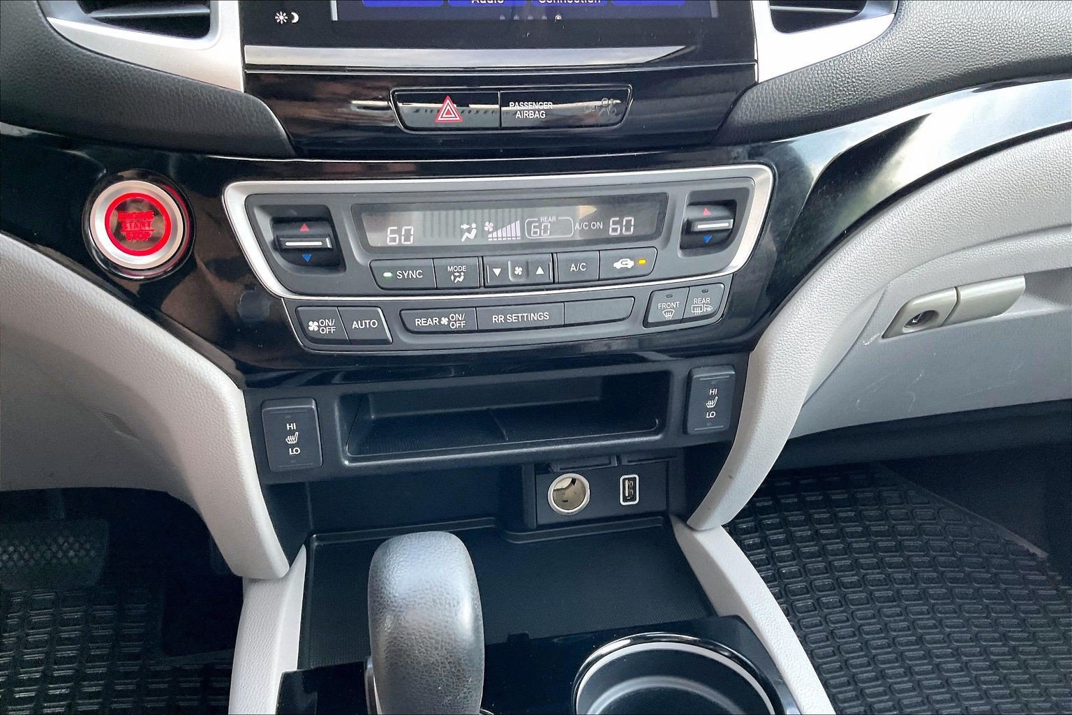 Used 2019 Honda Ridgeline RTL-E image 15