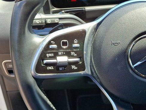 Used 2022 Mercedes-Benz GLA 250 4MATIC image 25