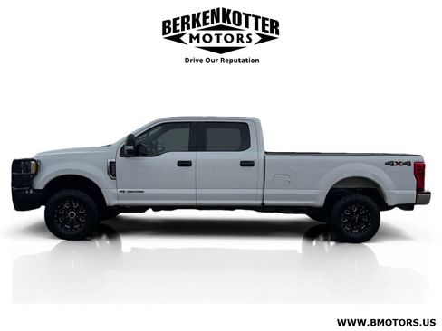 Used 2017 Ford F250 XL w/ Power Equipment Group image 6