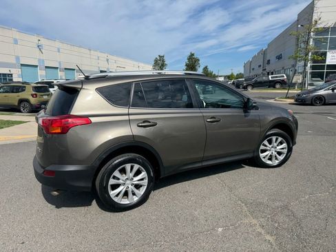 Used 2014 Toyota RAV4 Limited AWD/4WD image 15