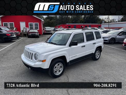 Used 2013 Jeep Patriot Sport FWD image 1