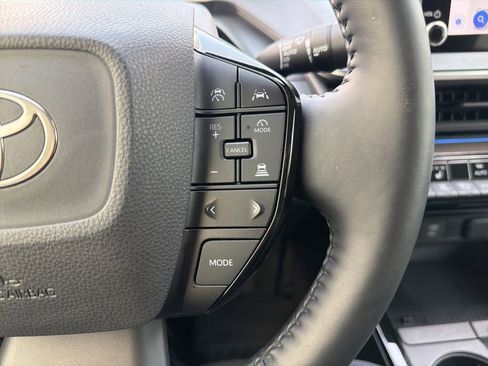 Used 2023 Toyota Prius XLE FWD image 54