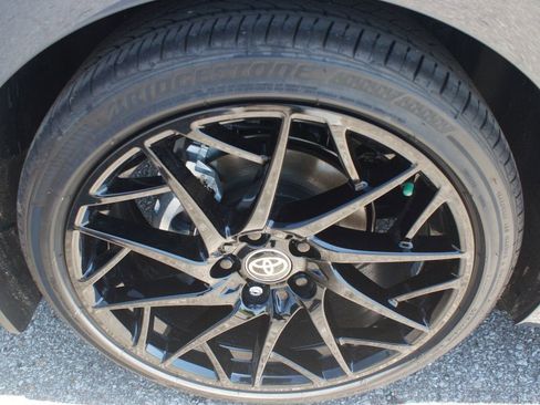 Used 2026 Toyota Camry SE FWD image 25