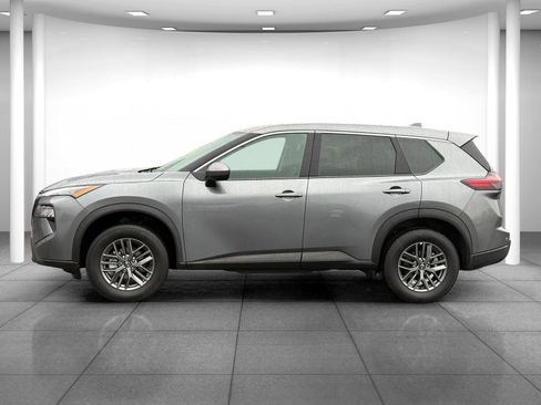 Used 2026 Nissan Rogue SV AWD/4WD image 4