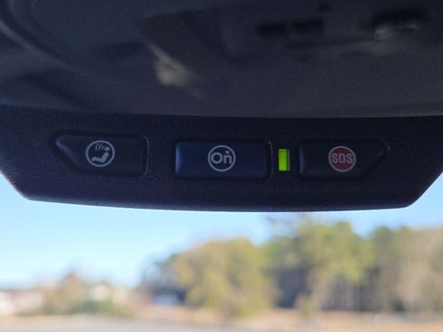 Used 2020 GMC Yukon XL SLT w/ Graphite Performance Edition image 37