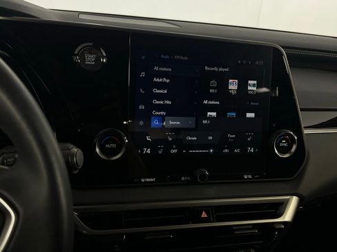 Used 2025 Lexus RX 350 FWD image 18