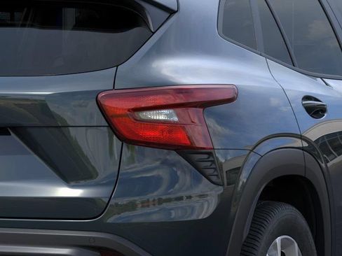 New 2026 Chevrolet Trax LS FWD image 11