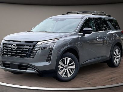 New 2026 Nissan Pathfinder SL