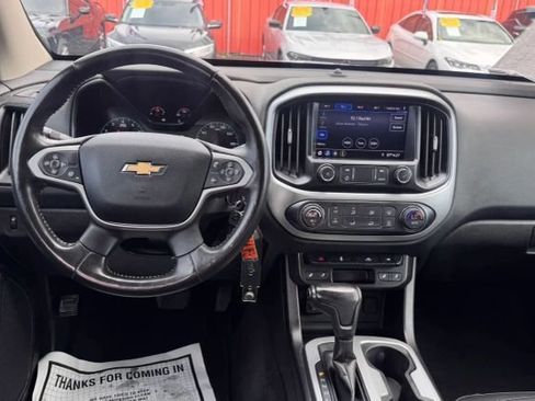 Used 2021 Chevrolet Colorado LT w/ LT Convenience Package RWD image 9
