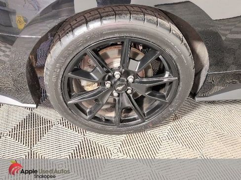 Used 2017 Ford Mustang GT Premium w/ Equipment Group 401A RWD image 35