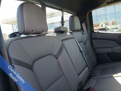 Used 2026 Chevrolet Colorado ZR2 w/ Technology Package image 10
