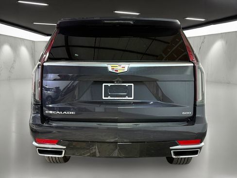 Certified 2023 Cadillac Escalade Premium Luxury image 10