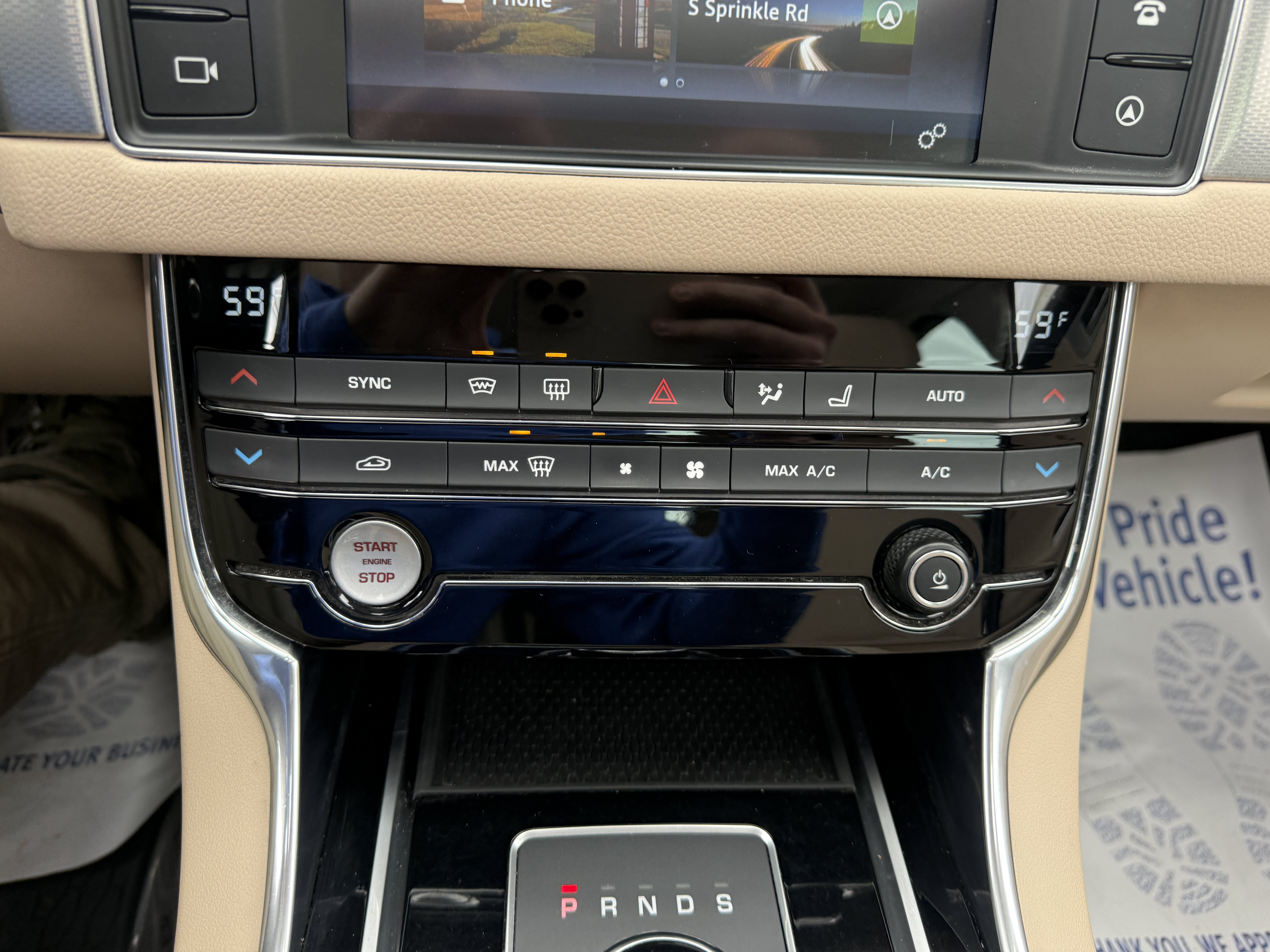 Used 2017 Jaguar XF Prestige AWD/4WD image 16