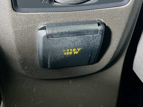 Used 2016 Ford Escape SE w/ Equipment Group 201A FWD image 33