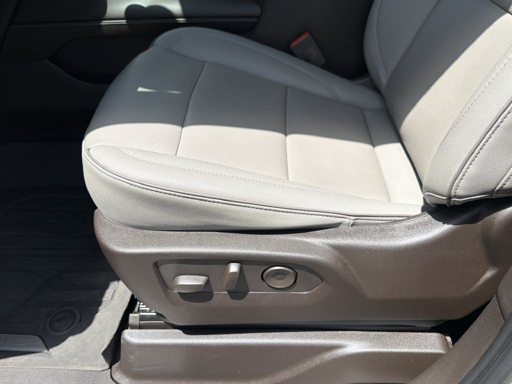 Certified 2023 GMC Yukon SLT AWD/4WD image 27