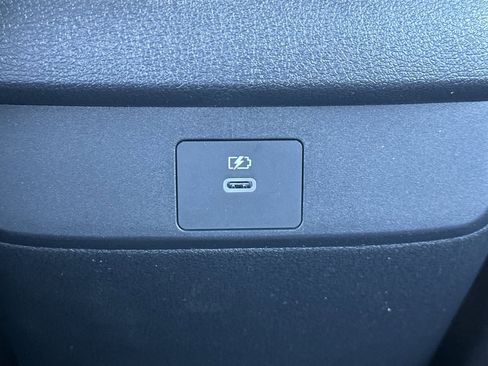 New 2026 Nissan Sentra SR FWD image 15