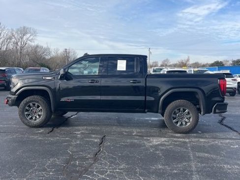 Certified 2025 GMC Sierra 1500 AT4X image 9